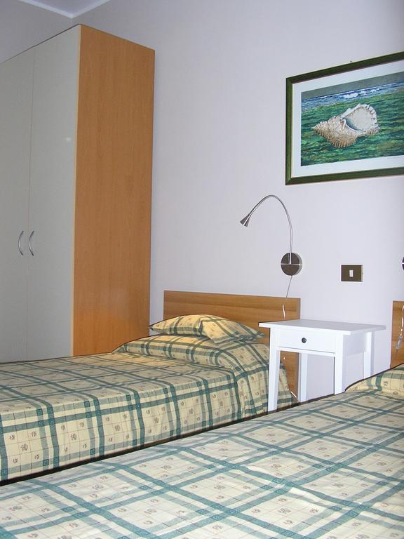 Bed and Breakfast Al Vecchio Olivo Frascati Camera foto