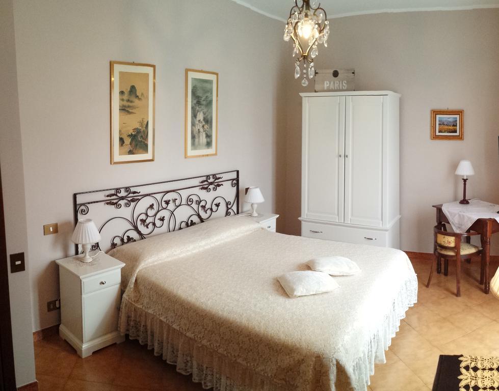 Bed and Breakfast Al Vecchio Olivo Frascati Camera foto