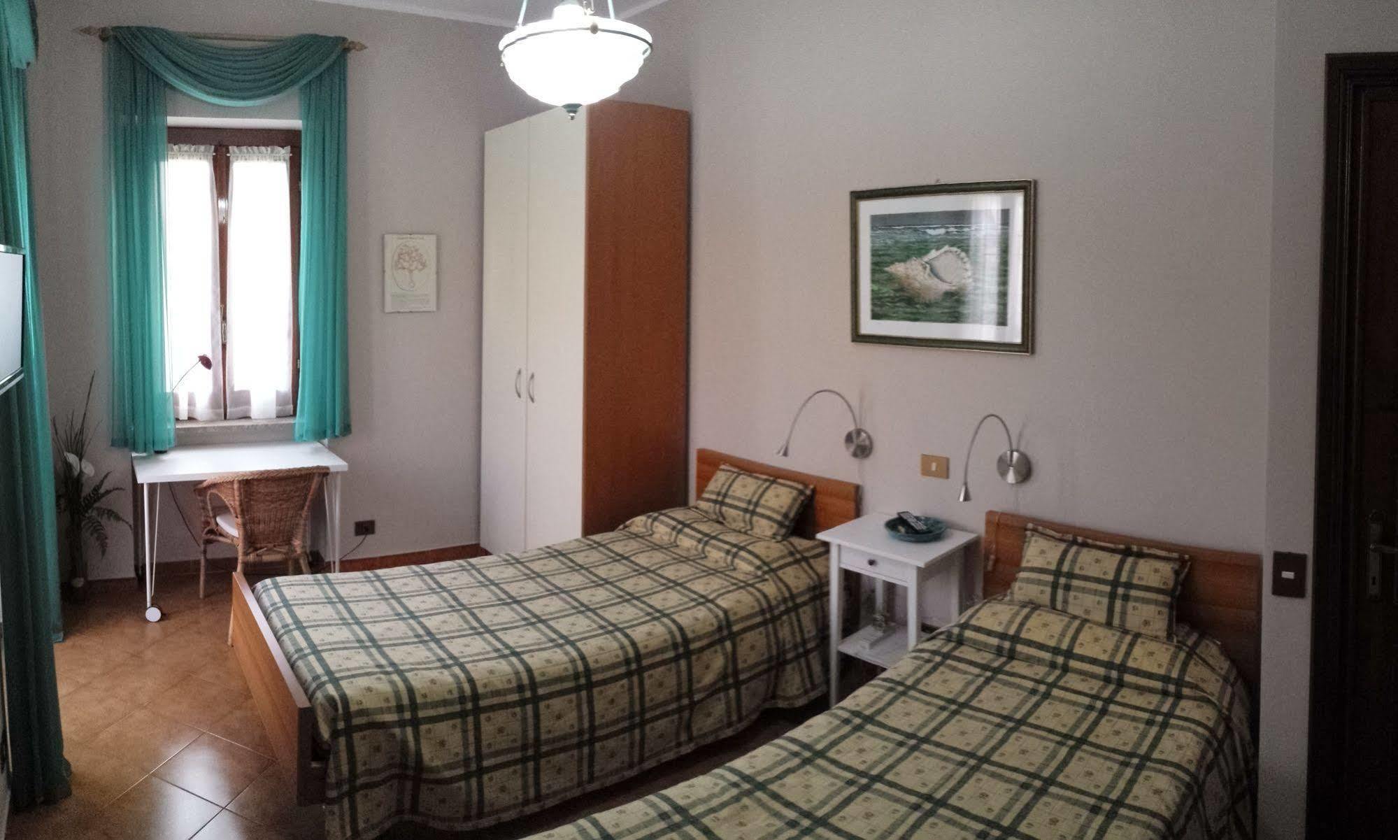 Bed and Breakfast Al Vecchio Olivo Frascati Esterno foto