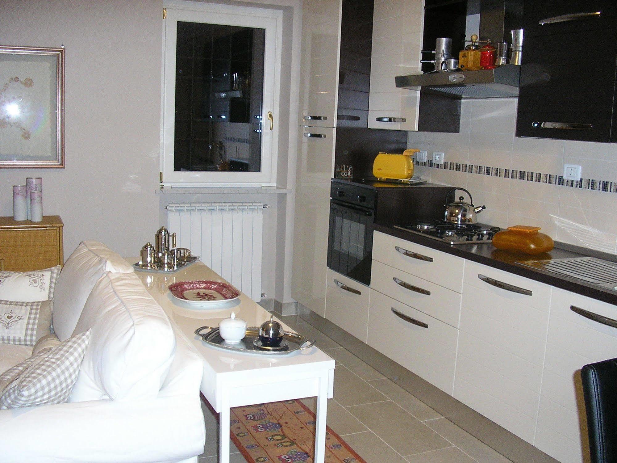 Bed and Breakfast Al Vecchio Olivo Frascati Esterno foto